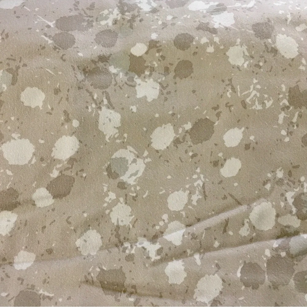 Neutral Spot-Print Comforter Cover - Beige/Cream